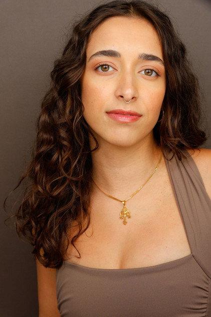 Lily Abha Cratsley - Actor Profile Photo
