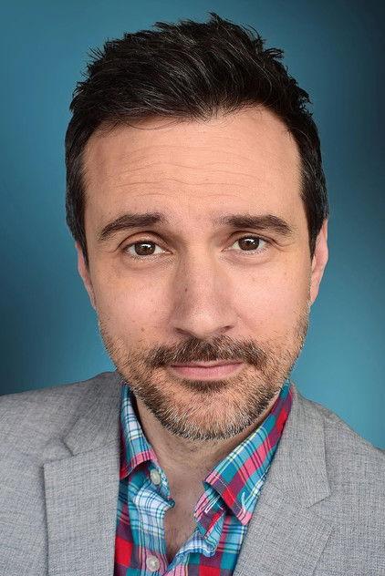 Josh Robert Thompson - Actor Profile Photo