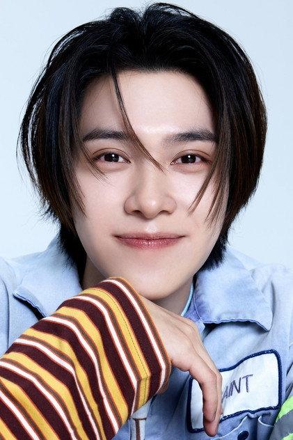 Hendery - Actor Profile Photo