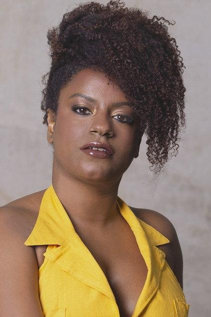 Shirley Cruz - Actor Profile Photo