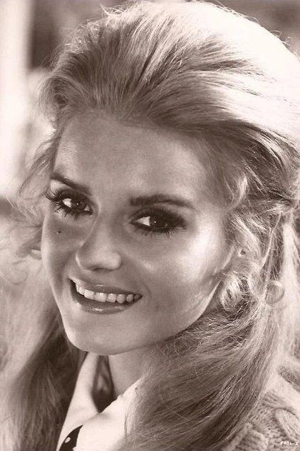 Sharon Farrell - Actor Profile Photo