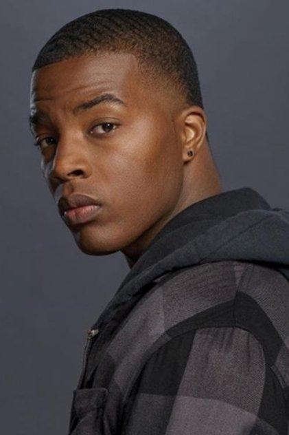 Daniel Ezra - Actor Profile Photo