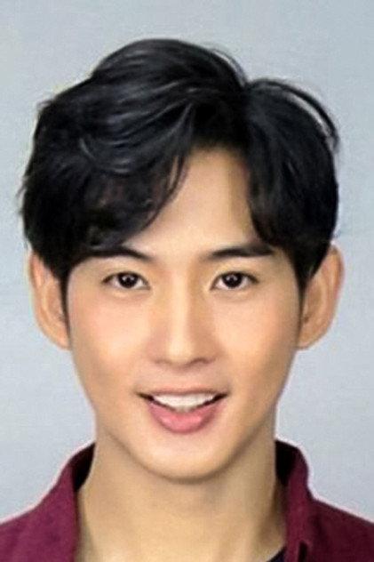 Watcharayu Suradet - Actor Profile Photo