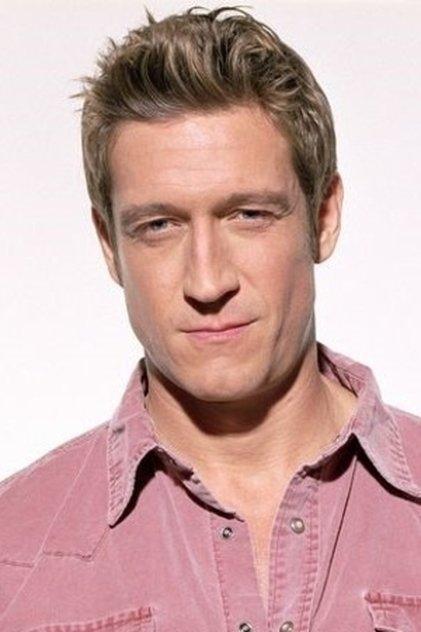 Robert Gant - Actor Profile Photo
