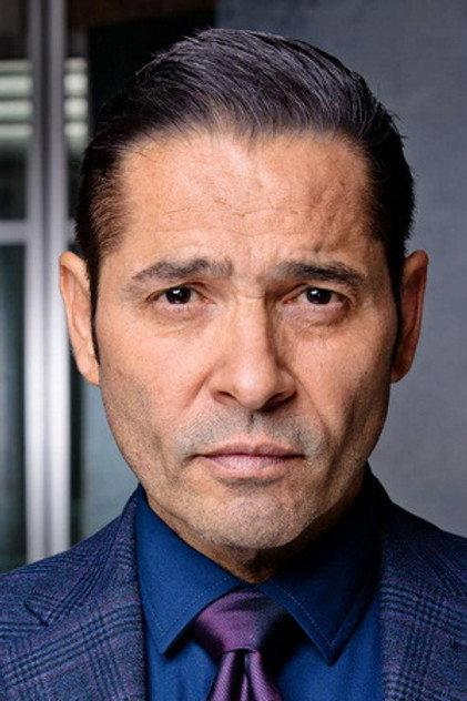 Maurice Ripke - Actor Profile Photo