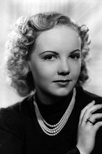 Janet Shaw - Actor Profile Photo