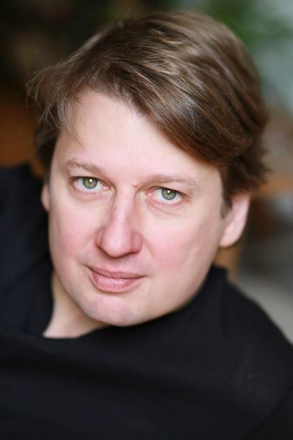 Sava Lolov - Actor Profile Photo