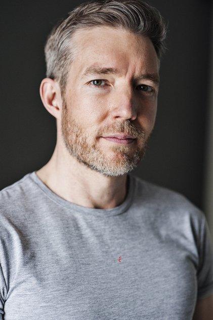 Geoffrey Newland - Actor Profile Photo