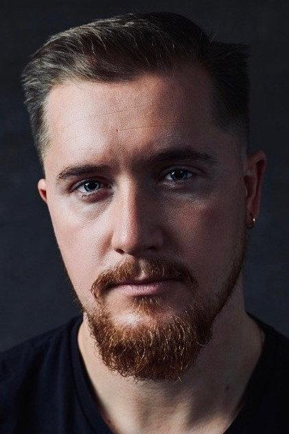 Frederik Carlsen - Actor Profile Photo