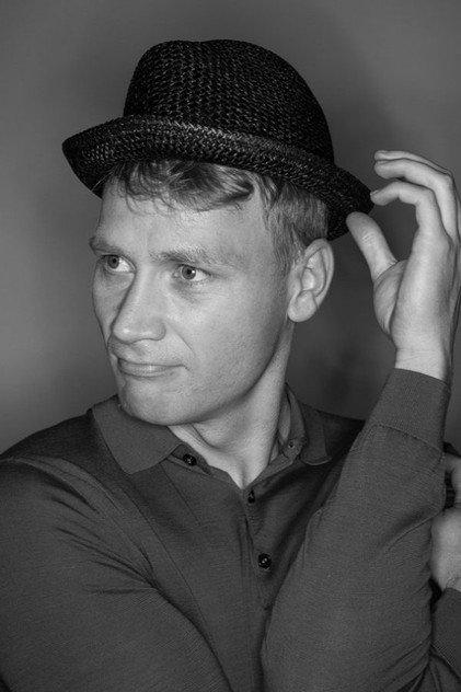 Jason Gray - Actor Profile Photo