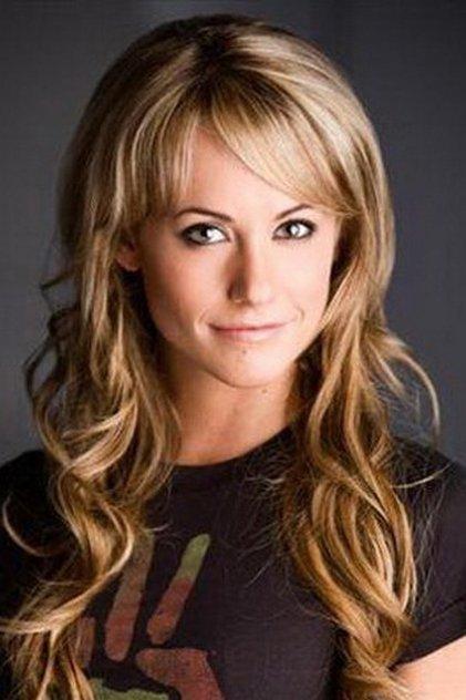 Lisa Marie Caruk - Actor Profile Photo