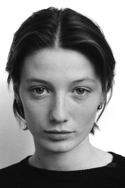 Candelaria Tarelli - Actor Profile Photo