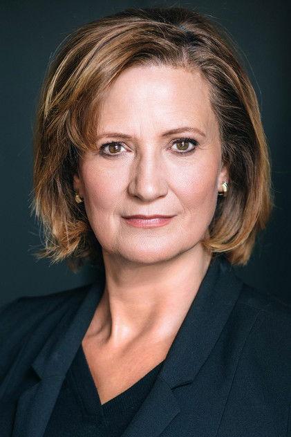 Karen Ryan - Actor Profile Photo