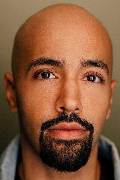 Pierre Jean Gonzalez - Actor Profile Photo