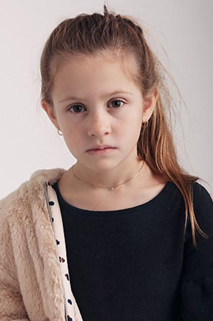Lilou Roy-Lanouette - Actor Profile Photo