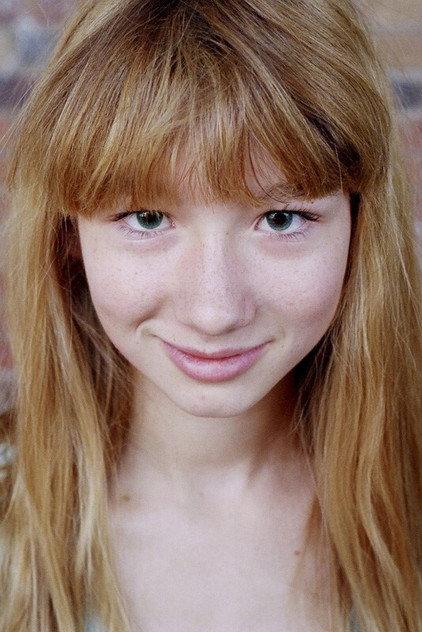 Iléana Courbey - Actor Profile Photo