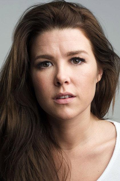 Lucy-Jane Quinlan - Actor Profile Photo