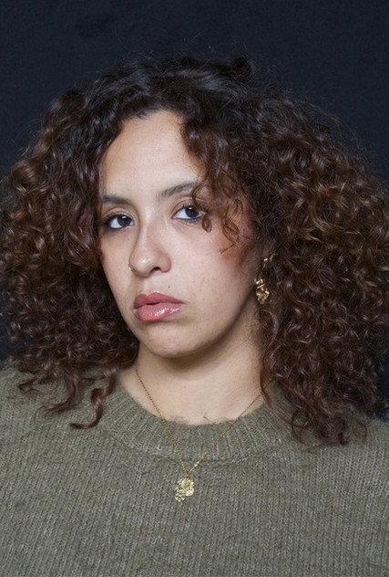 Kahina Lahoucine - Actor Profile Photo