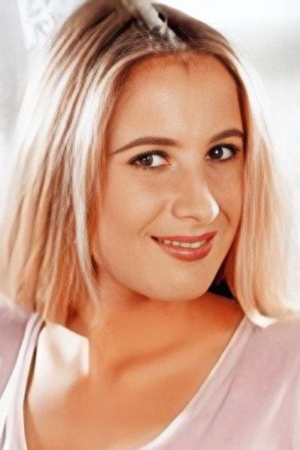 Natasha Lester - Actor Profile Photo