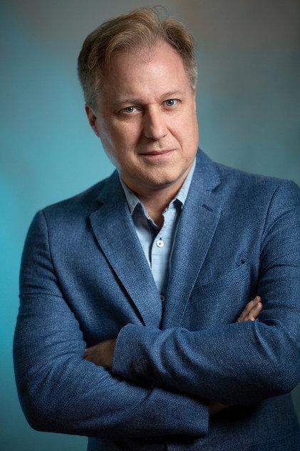 Henry Phillips - Actor Profile Photo