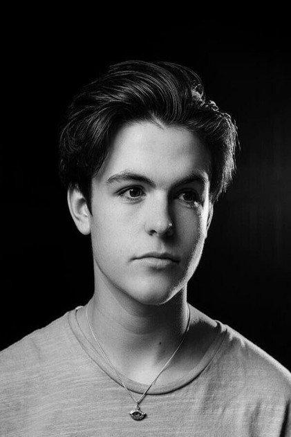 Blake Richardson - Actor Profile Photo