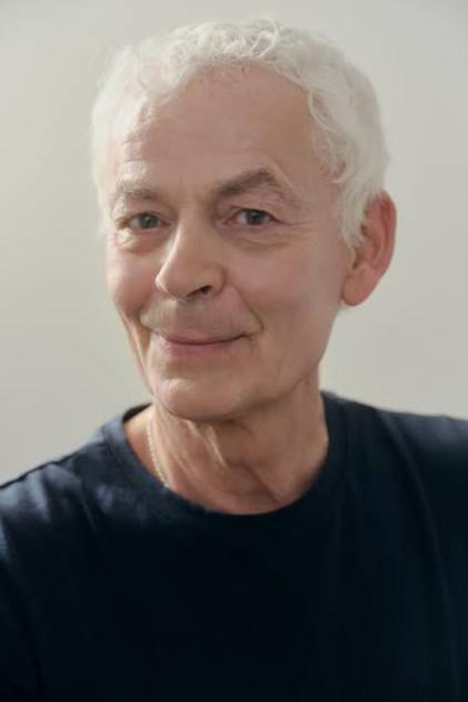 René Bazinet - Actor Profile Photo