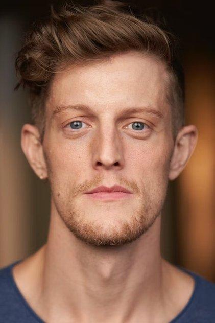 Robert Strange - Actor Profile Photo