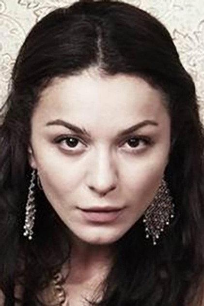 Laura Keosayan - Actor Profile Photo
