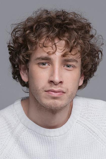 Cem Yiğit Üzümoğlu - Actor Profile Photo