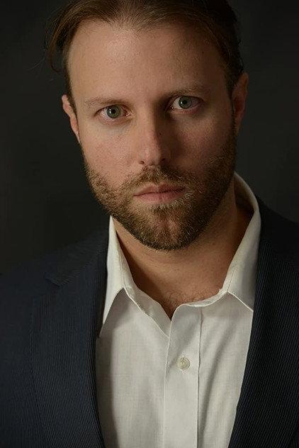 Dallas Ryan - Actor Profile Photo