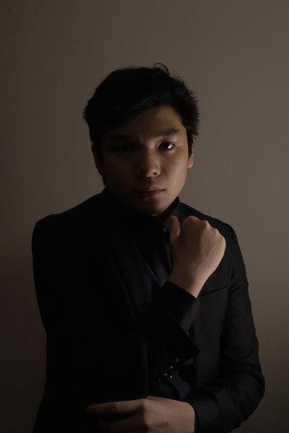 Erik Contreras - Actor Profile Photo