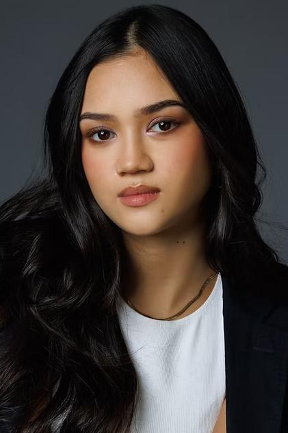 Kyana Pacis - Actor Profile Photo