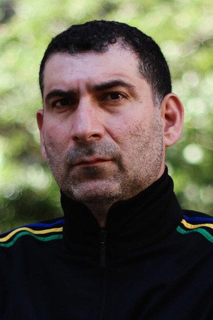 Yannis Economides - Actor Profile Photo