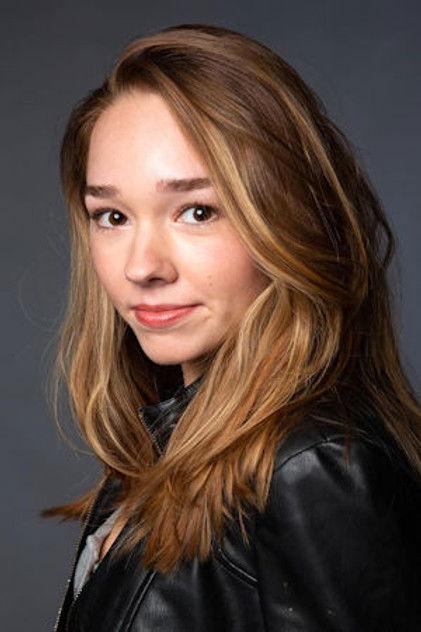Holly Taylor - Actor Profile Photo