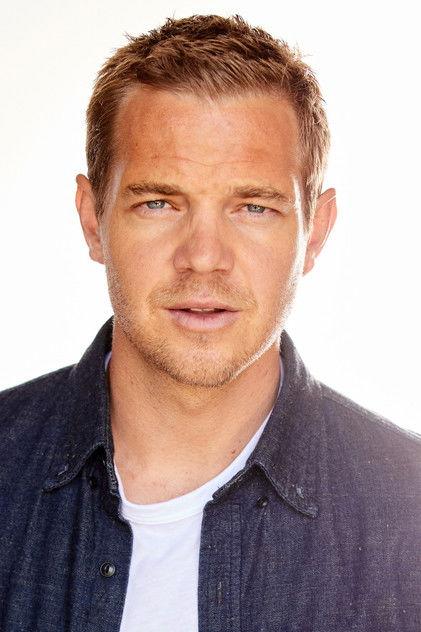 Taylor Handley - Actor Profile Photo