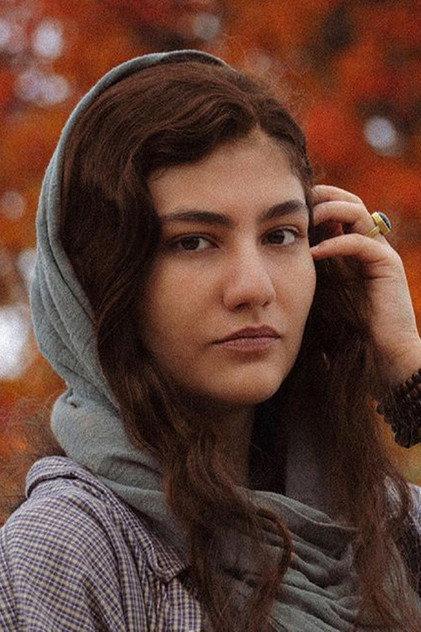 Sara Baharloo - Actor Profile Photo
