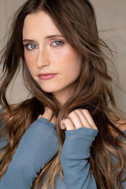 Sarah Hoffmeister - Actor Profile Photo
