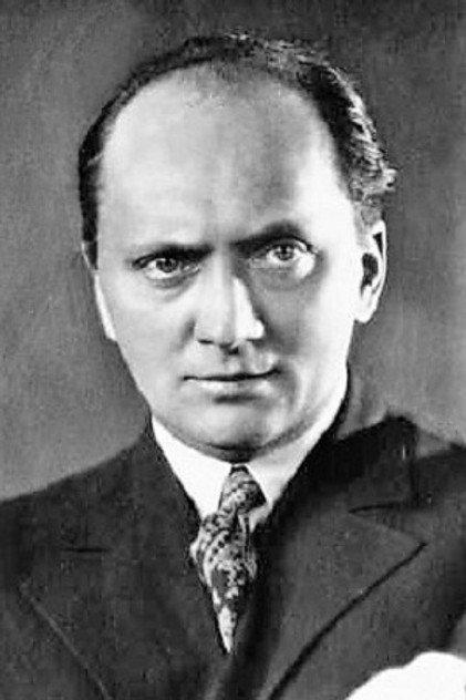 Theodor Loos - Actor Profile Photo