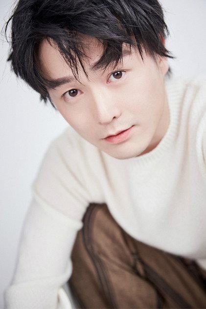 Xin Peng - Actor Profile Photo