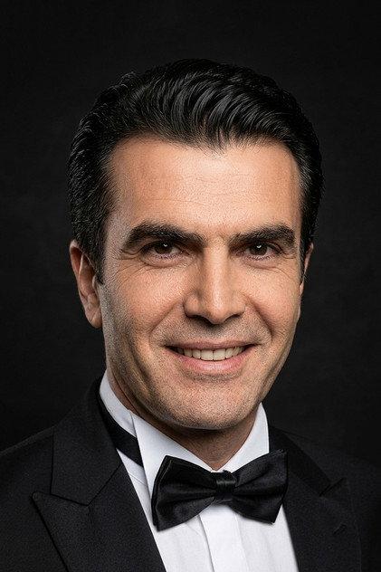 İsmet Özhan - Actor Profile Photo