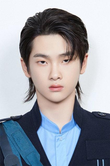 Zhou Zhennan - Actor Profile Photo