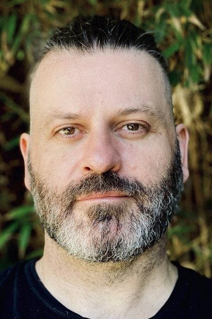 Declan de Barra - Actor Profile Photo