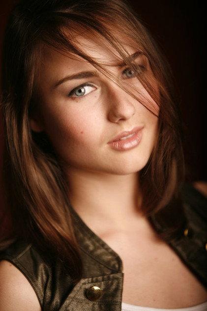 Viktoria Vinyarska - Actor Profile Photo