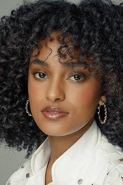 Lívia Silva - Actor Profile Photo