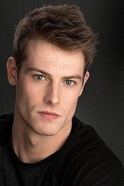 Zachary Roozen - Actor Profile Photo