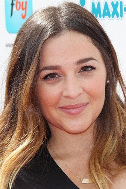 Alisan Porter - Actor Profile Photo
