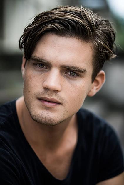 Paul Triller - Actor Profile Photo