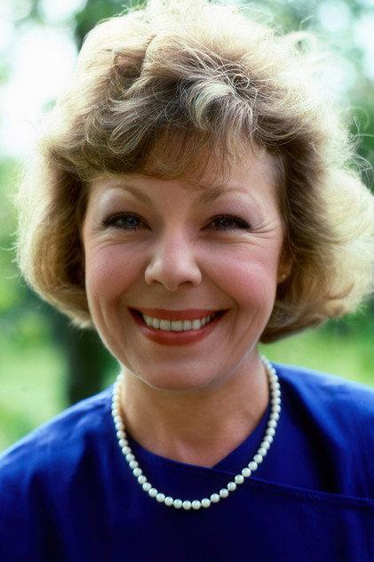Gwyneth Powell - Actor Profile Photo