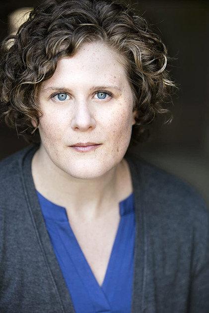 Erin Robinson - Actor Profile Photo