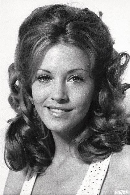 Andrea Allan - Actor Profile Photo